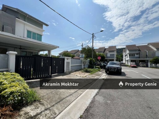 Freehold, Renovated & Partially Furnished | Double Storey Corner Taman Salak Perdana Salak Tinggi Sepang