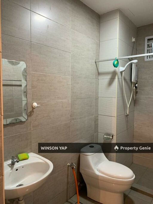 D'carlton (Residensi Seri Mega)