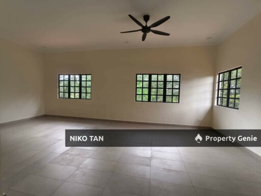 Gate A Double Storey IOI Palm Villa Kulai For Rent