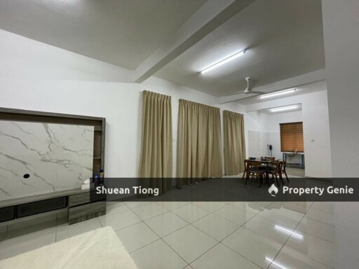 Bandar Cemerlang Cluster Endlot with Land