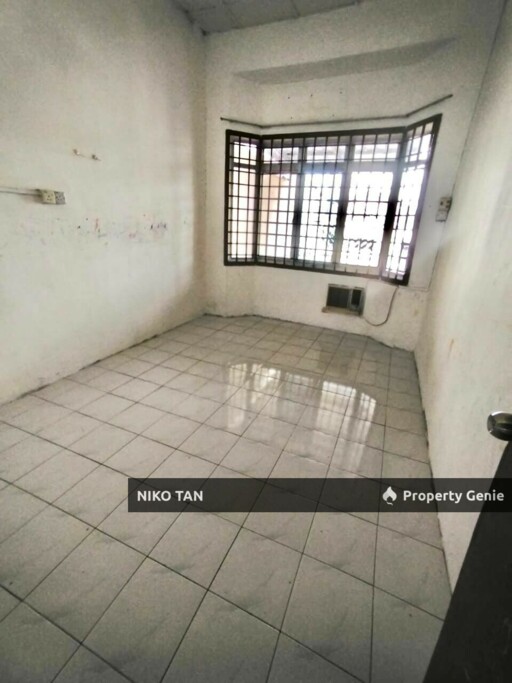 [INTERNATIONAL]1-Storey Jalan Desa Kulai For Sale