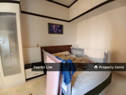 Taman Pertam Jaya Double Storey Terrace House (For Sale)