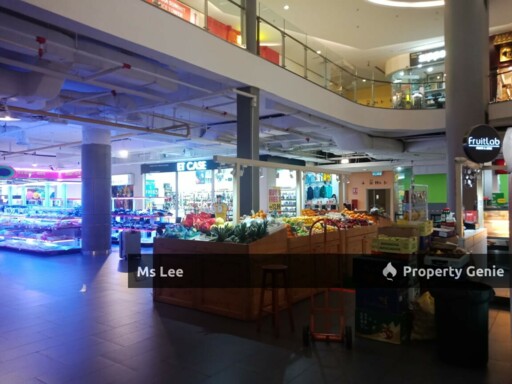 Ground Floor Retail Shop @ Summit USJ, USJ 1, Subang Jaya - Sale Below Bank Value Rm200k