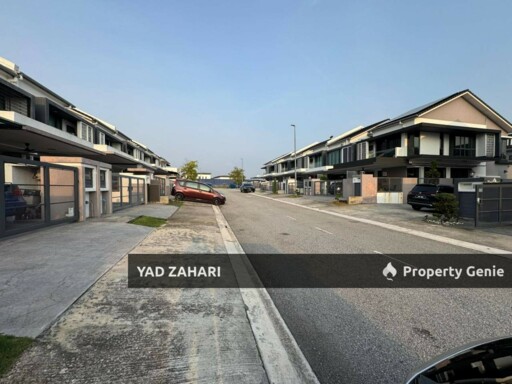 Ferrea Denai Alam, Shah Alam | 2-Storey Terrace 4 Bedrooms | RM950K - Below MV, Strategic Location & Partly Furnished