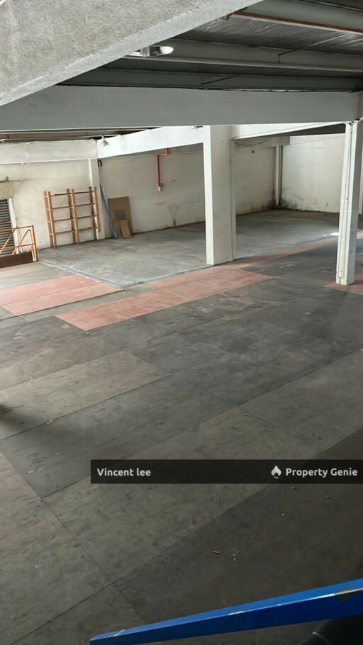 Balakong  2 Storey Corner Link Factory, with Extended Area, Prime Location