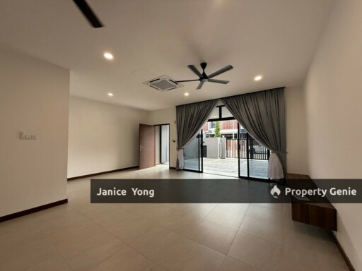 Aurora Sentral Resort Villa Iskandar Puteri