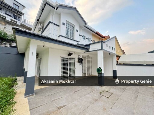 Fully Renovated & Big Land | Corner Lot Double Storey Terrace, Taman Ukay Bistari, Ampang, Selangor