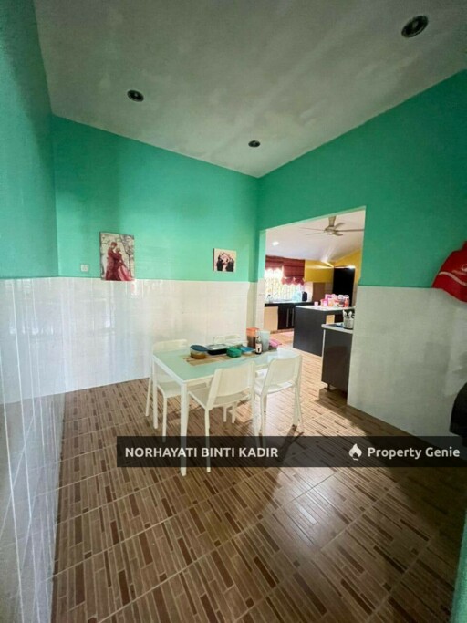 Semi-D  Setingkat Taman Gelugor Fully Renovated