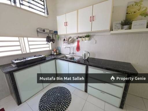 Double Storey Terrace @ Bandar Puteri Jaya, 1399 sqft Freehold