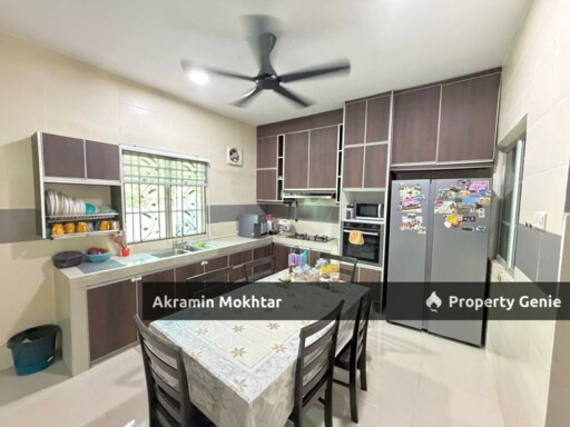 Freehold & Renovated | Semi-D Single Storey House, Taman Meru Harapan, Jalan Jambu Meru Klang  .
