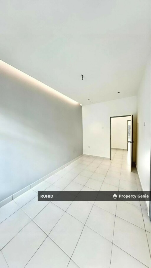 Double Storey Terrace House Taman Scientex Senai | Fully Renovated | Unblock View | Freehold