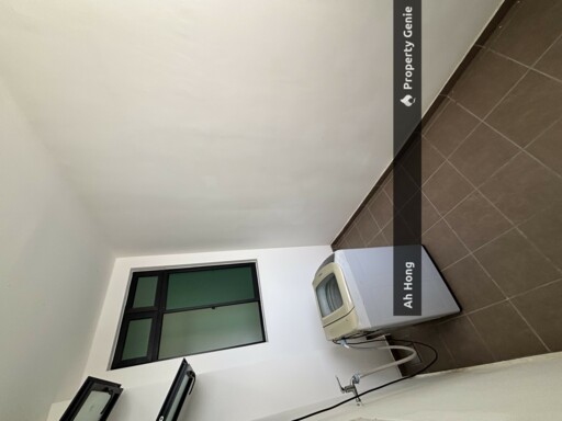Bukit Indah / Sky Breeze / 3bedroom / Fully Furnished