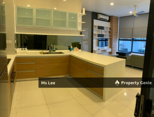 Mirage Residence @ KLCC-Near MRT, Level 9 Corner unit, Good for investment