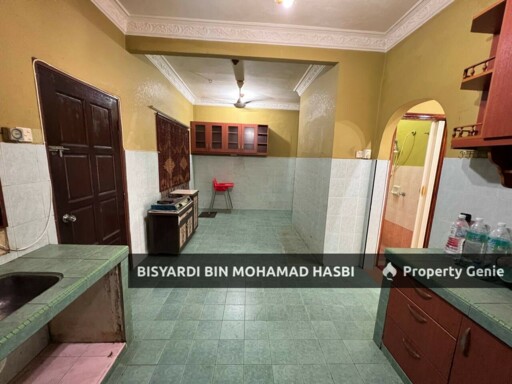 FULLY RENOVATED 2 STOREY TERRACE, BANDAR TASIK KESUMA, BERANANG .