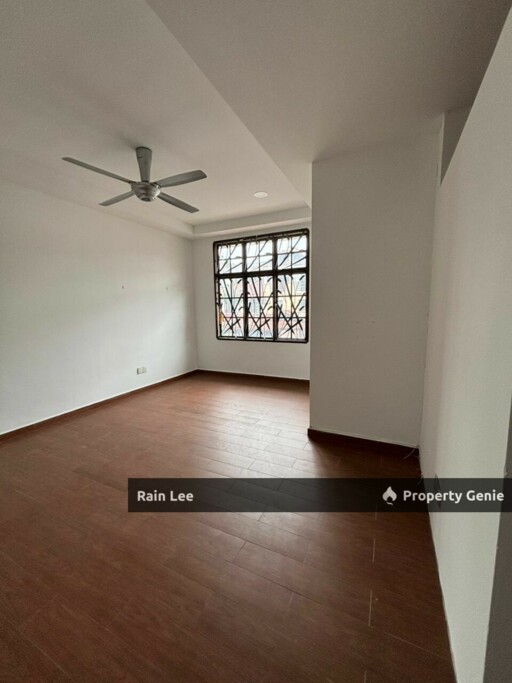 Freehold / Fully Extended / 3 Storey Terrace for Sale / Intermediate Lot / Near Pavilion Bukit Jalil /24Hrs Security with Gated & Guarded