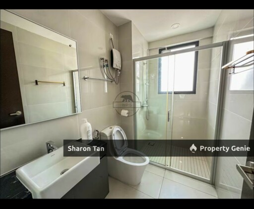 Homestay Design 3 Bedroom Bay Point County Garden Danga Bay,  5 min to CIQ Town, Nusa Jaya