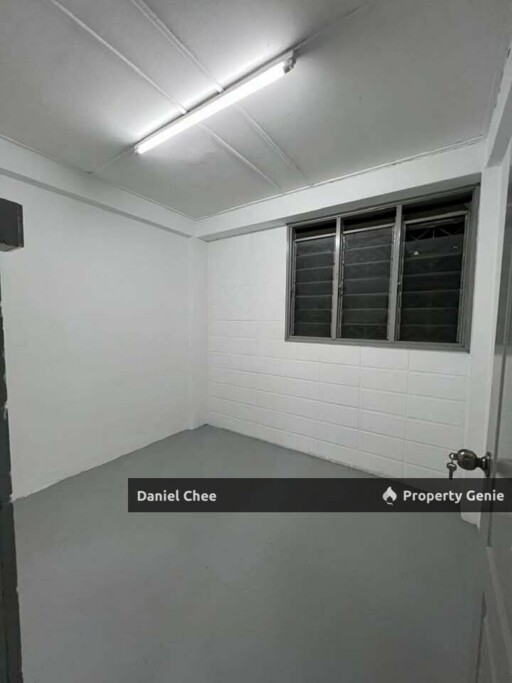 Menglembu Renovated Flat For Rent