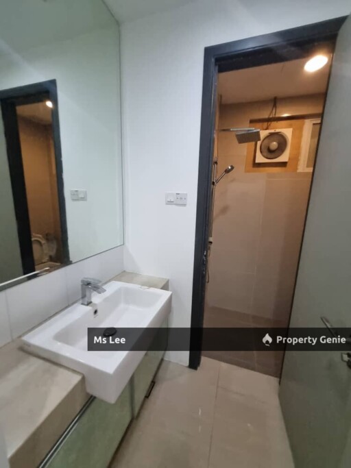 Binjai 8 @ KLCC-Fully Furnished Office-level 27 KLCC Park view-Ready Now