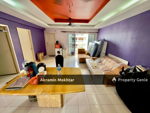 End Unit, Renovated & 1 Parking | Zamrud Apartment, Jalan Klang Lama Kuala Lumpur