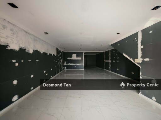 Seremban 2 Centrio Facing Mainroad Gfloor (Below Market Value), Ikon, Uptown Avenue, Plazo S2 Height