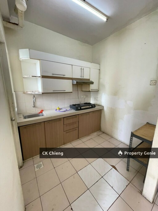 Casa Subang Rent, 3 Rooms Partly Furnished, Subang USJ 1