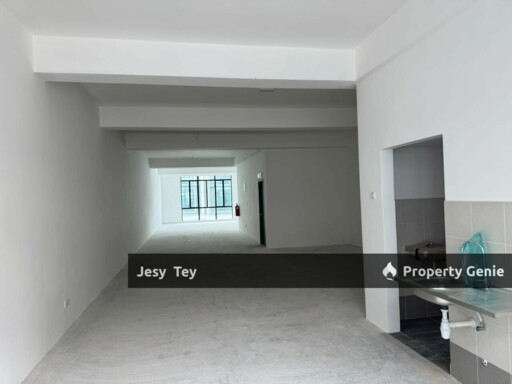 Permas Avenue Shop For Rent (1St Floor)
