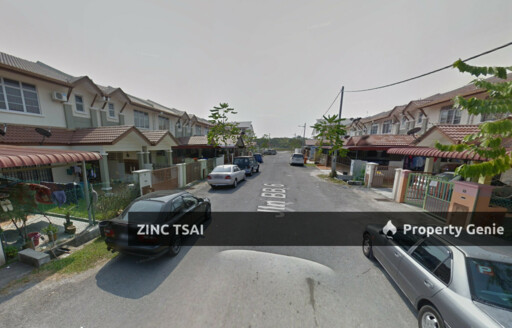 2.5 Storey Terrace @ Taman Banting Baru🔥Save RM 108,000🔥7 mins drive to Banting Bus Terminal🔥6 mins drive to EcoShop Banting & local commercial area