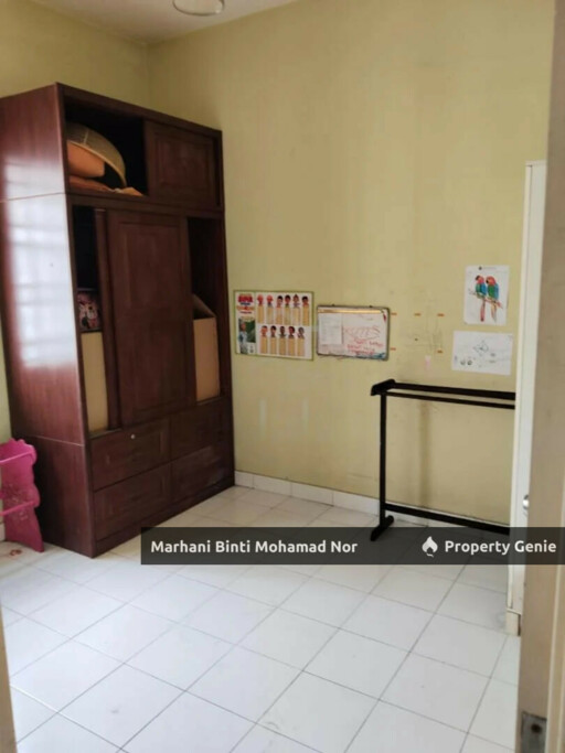 Basic • Bandar Botanik • Double Storey Terrace