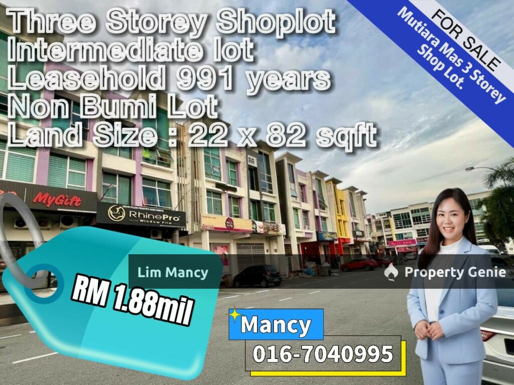 Taman Mutiara Mas Three Storey Commercial Shoplot and Good For Investment
