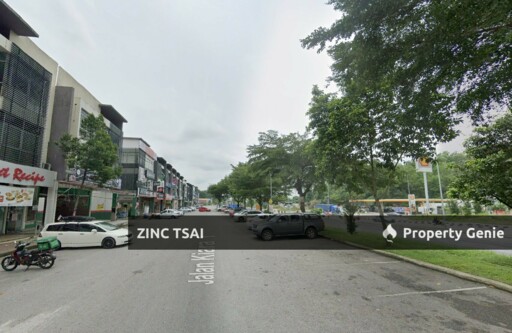 3 Storey End Lot Terrace Shop Office @ Kawasan Perniagaan Kiara {Save RM 200,000}