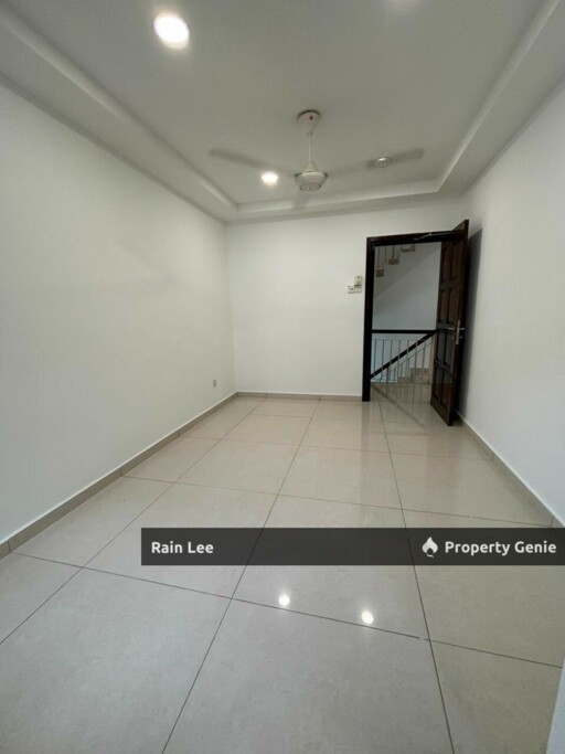 Freehold / Fully Extended / 3 Storey Terrace for Sale / Intermediate Lot / Near Pavilion Bukit Jalil /24Hrs Security with Gated & Guarded