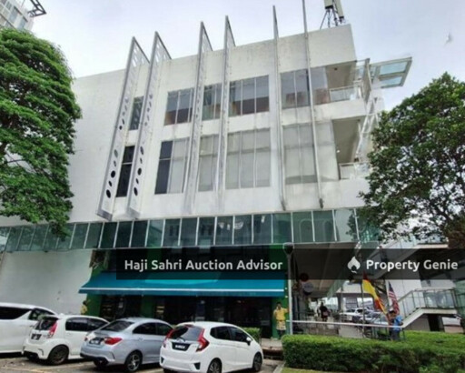 banagunan perniagaan tiga tingkat beralamat pos di No. A-G-01, A-1- 01 and A-2-01, Sunway Nexis, No. 1, Jalan PJU 5/1, Kota Damansara, 47810, Petaling Jaya, Selangor.