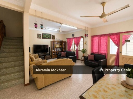 Freehold Double Storey Terrace Taman Selayang Baru Selayang  Fully Extend ! Land Size Puas Hati
