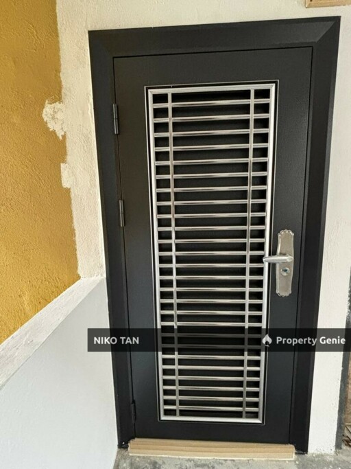 Flora Height Full Renovated  Seri Alam For Sale