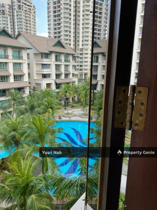 Riana Green Condominium @Tropicana