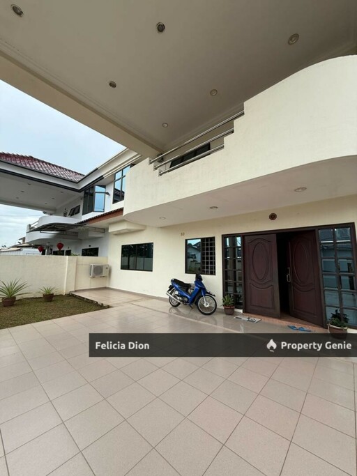 MALIM ZAHIR DOUBLE STOREY CORNER LOT FOR SALE🏕️