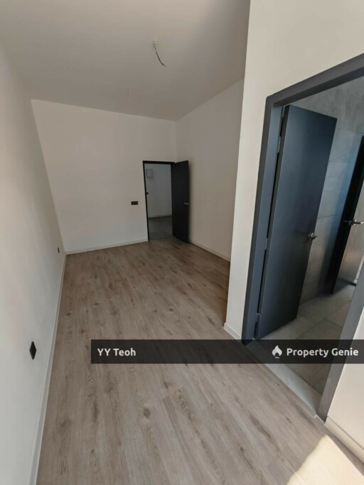 I Molek Residence Double Storey Terrace