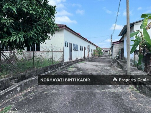 TERES SETINGKAT CORNER LOT (OPEN FACING) INDERA MAHKOTA 16. (TAMAN SRI PERDANA), KUANTAN