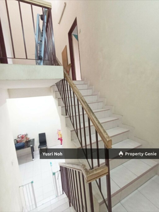 Rumah Teres Dua Tingkat  di Seksyen 23, Shah Alam
