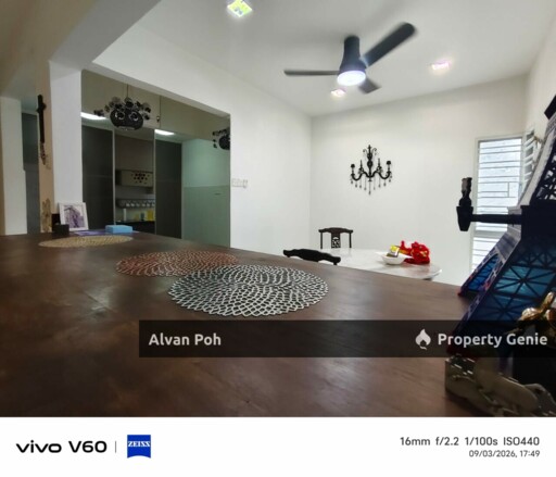 Freehold Double Storey Endlot With Fully Furnished