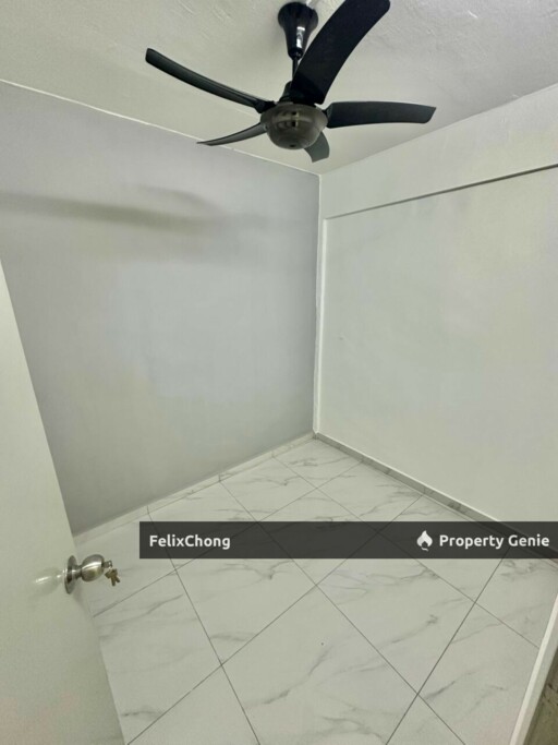 Taman Senai Jaya 2 Sty Low Cost,Renovated,Full Loan,Senai,Extend