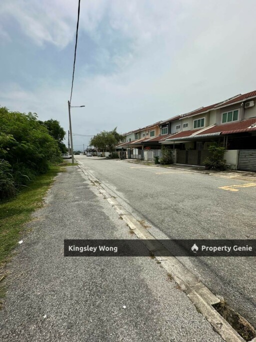 Lahat Sri Wang  Pengkalan Batu Gajah Below Market Bank Value Double Storey Terrace House Basic Unit