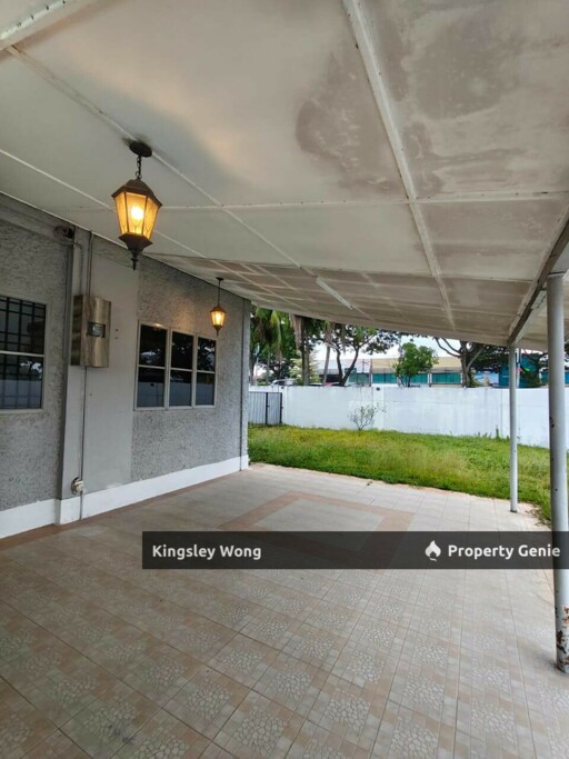 Canning Garden Single Storey Terrace Corner House Fully Furnished With Huge Garden Land Near Mall
