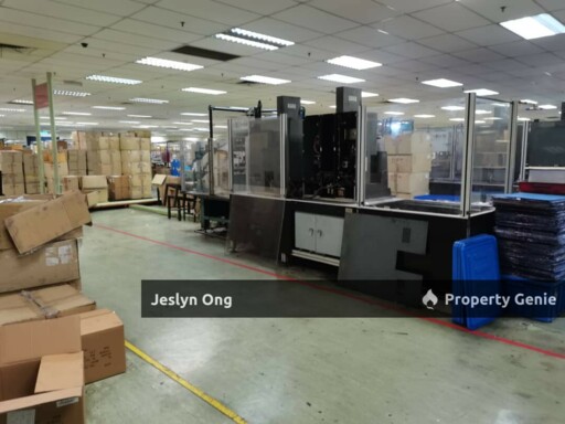 1.5 Storey Detached Factory @ Tebrau 1 for Rent