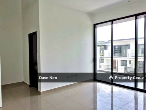 The Straits View Homes • 2-Storey House • 4Beds 3Baths • Partial Furnished