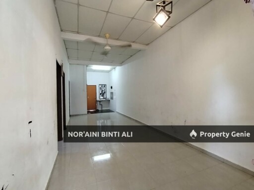 RUMAH TERES SETINGKAT UNTUK DIJUAL - Perumahan Permatang Badak Perdana, Kuantan.
