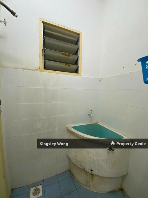 Bandar Seri Botani Single Storey Terrace House Good Condition First Home Buyer Near Hospital Schools Mall