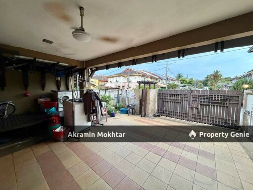 Freehold & Renovated | Double Storey Taman Prima Saujana, Kajang