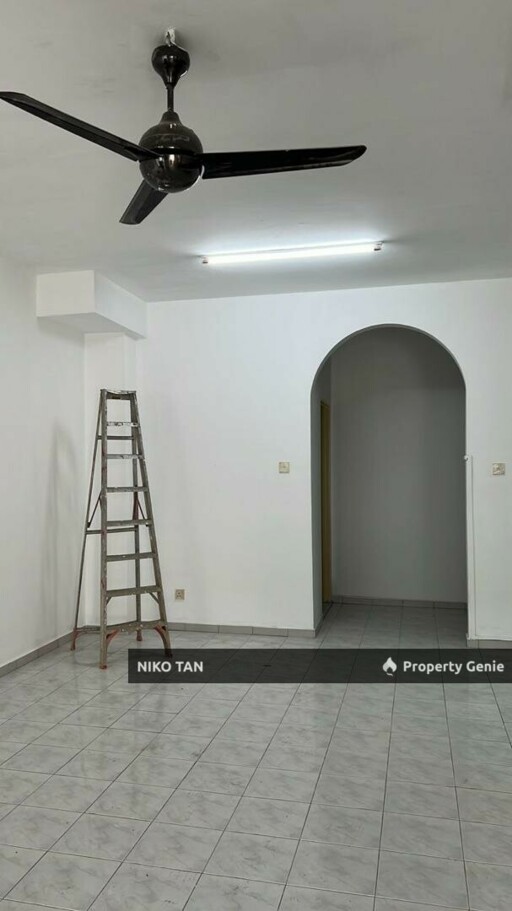 [MOVE-IN]2Storey Bukit Indah For Rent