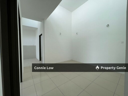 Full Loan ! Corner Single Storey SemiD Guarded Below Market Value!!!
